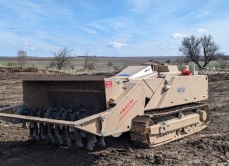 Хорватская DOK-ING достигла 30% локализации тяжелых разминировщиков в Украине