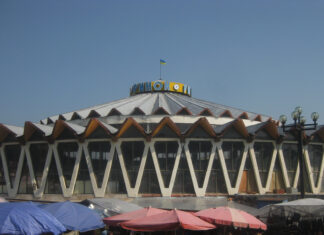 «Нам это удалось». В Франковске вернули громаде половину центрального рынка