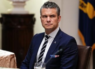 Глава Пентагона заявил, что производители оружия в США должны ускориться или «исчезнуть»