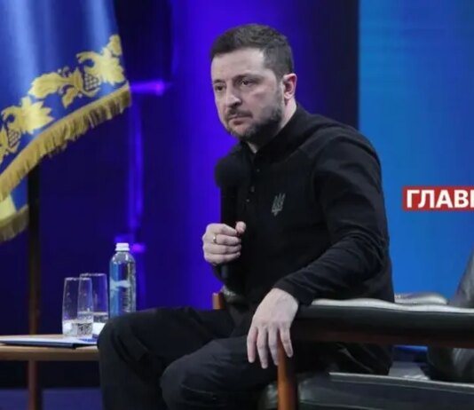 Президенту нужно доверие общества, и он может его вернуть