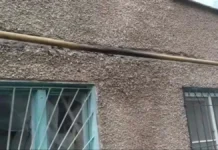 У Херсоні через обстріл армії РФ загорівся газогін. ВІДЕО