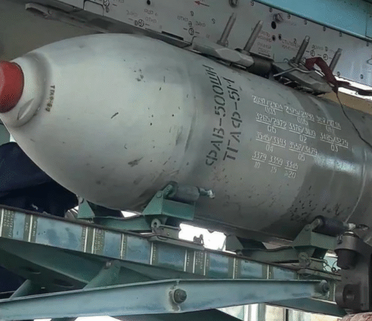 Россия запускает производство новых КАБов: смогут доставать до Киева, — Reuters