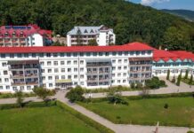 АМКУ оштрафовал компанию Кицмея: не получила разрешение на управление санаториями на Закарпатье