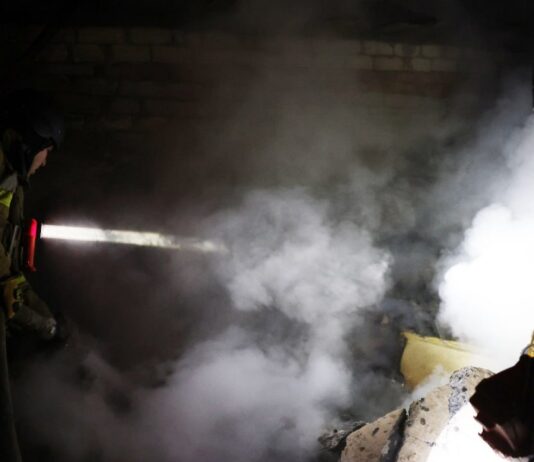 Россия продолжает бить по энергетике: были обстрелы в четырех областях, Николаев без света