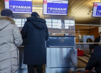 В аэропортах Европы «хаос» из-за новой системы въезда: время пограничного контроля выросло на 70%