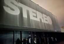 Перед Stereo Plaza – стычки. Конфликтующие стороны борются за здание. Эксклюзив LIGA.net – фото, видео