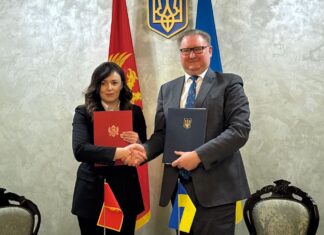 Украина подписала обновленное торговое соглашение с Черногорией