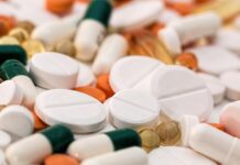 Кабмин разрешил продавать безрецептурные лекарства в АЗС: какие условия