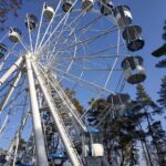 В Черкассах люди застряли на колесе обозрения в мороз: что стало причиной (видео)