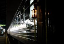 Временно не будут курсировать: «Укрзализныця» отменила десятки рейсов на новогодние праздники