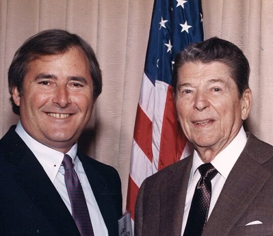 Как самый богатый человек Лос-Анджелеса прокутил состояние в 6 млрд долларов и остался в долгах