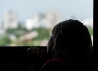 З окупованих територій та РФ загалом повернули майже 2 тисячі українських дітей