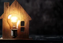 У Херсоні з’являється світло. Влада закликає не перевантажувати мережу. ОНОВЛЕНО