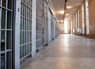 Окупанти засудили 61-річного жителя Каховки до майже 20 років в’язниці