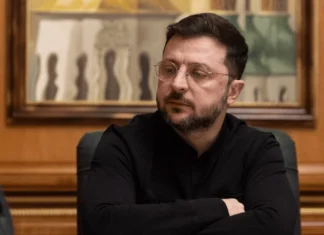 Зеленський дві години обговорював умови миру в Україні в телефонній розмові з радниками Трампа