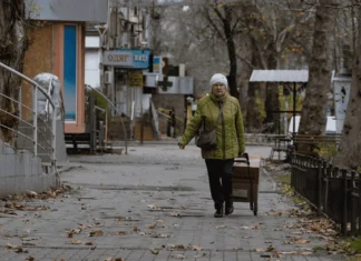 Скільки людей евакуювали з деокупованої Херсонщини від червня 2025 року?