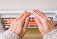 Херсонська МВА передала обігрівачі районним радам для подальшого розподілу серед населення