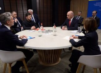 Зеленский провел совместную встречу с премьером Нидерландов, президентом Молдовы и Генсеком Совета Европы