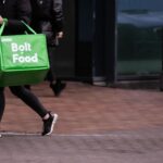 Спрос на доставку пищи вырос на 6-8% во время блэкаутов: что чаще всего заказывают