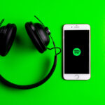 Spotify выплатил музыкантам рекордные $11 миллиардов за 2025 год
