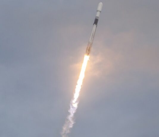 Британская компания отправила в космос мини-завод с печью на 1000 °C: что планируют производить