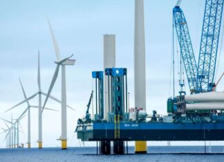 На администрацию Трампа подали в суд из-за остановки строительства ВЭС, готовой на 87%