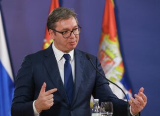 «Будет принудительное изменение процедур»: Вучич заявил, что мирный план предусматривает быстрое вступление Украины в ЕС