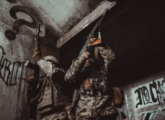 “Намагались снарядом пробити кригу”. На Херсонщині в основному бойові зіткнення фіксують в районі Антонівського мосту