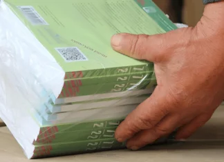 До шкіл в окупації завезли понад 11 мільйонів російських підручників