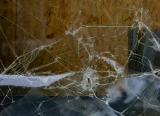 У Херсоні впродовж дня через російські обстріли було поранено трьох людей