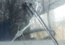 У Херсоні внаслідок обстрілу військ РФ пошкоджений тролейбус