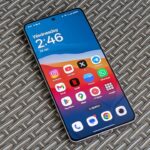 Флагманский смартфон, который все игнорируют: названа недооцененная бюджетная модель