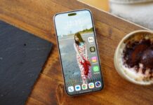 «Может быть ужасным»: флагманский смартфон Android разочаровал эксперта (фото)