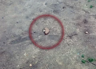 Російські військові дистанційно замінували ділянку в Херсоні