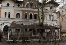 Який вигляд має ресторан «Мускат» у Херсоні після обстрілу. ФОТО