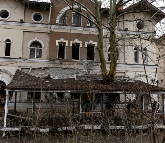 Який вигляд має ресторан «Мускат» у Херсоні після обстрілу. ФОТО