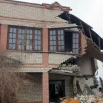 На Херсонщині через обстріли армії РФ загинула жінка, поранені троє людей, серед них дві медпрацівниці