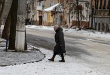 На вулицях Херсона ожеледиця. ФОТО