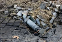 Внаслідок обстрілу Херсона поранений підліток