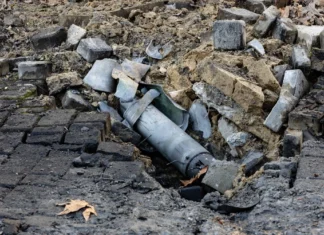 Російські військові атакували три медичні заклади у Херсоні