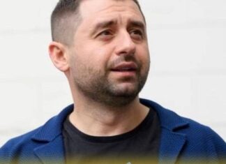 Арахамия: Одновременные выборы и референдум могут обеспечить легитимность плебисцита