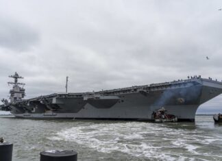 Атака США на Иран под вопросом из-за неработающих туалетов на авианосце