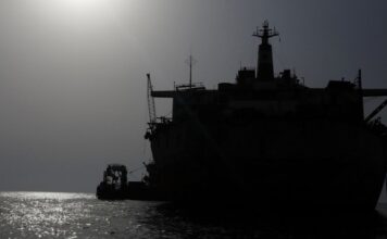 Украина ввела новые санкции: 225 капитанов теневого флота, 44 российские компании