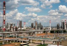 Reuters: Волгоградский НПЗ остановил переработку нефти после украинского удара