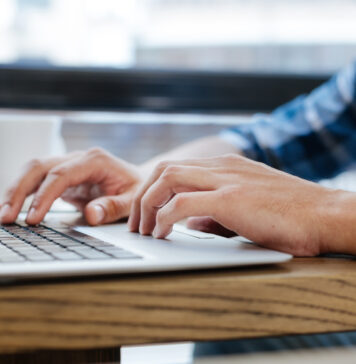 Общественный вещатель Литвы LRT прекратил работу украиноязычной версии сайта: причины