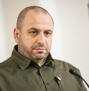 Украина возобновляет экспорт оружия: выданы первые разрешения