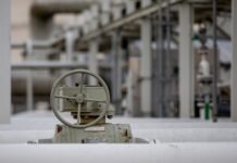 Транзит российской нефти через Украину в 2025 году сократился до нового минимума