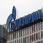 Нефтегазовые доходы РФ в январе упали вдвое по сравнению с январем 2025-го