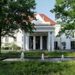 Hilton может разорвать сделку по отелю во Франкфурте из-за санкций против Ирана