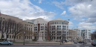 Суд в США подтвердил юрисдикцию по делу ДТЭК: это шаг к взысканию российских активов